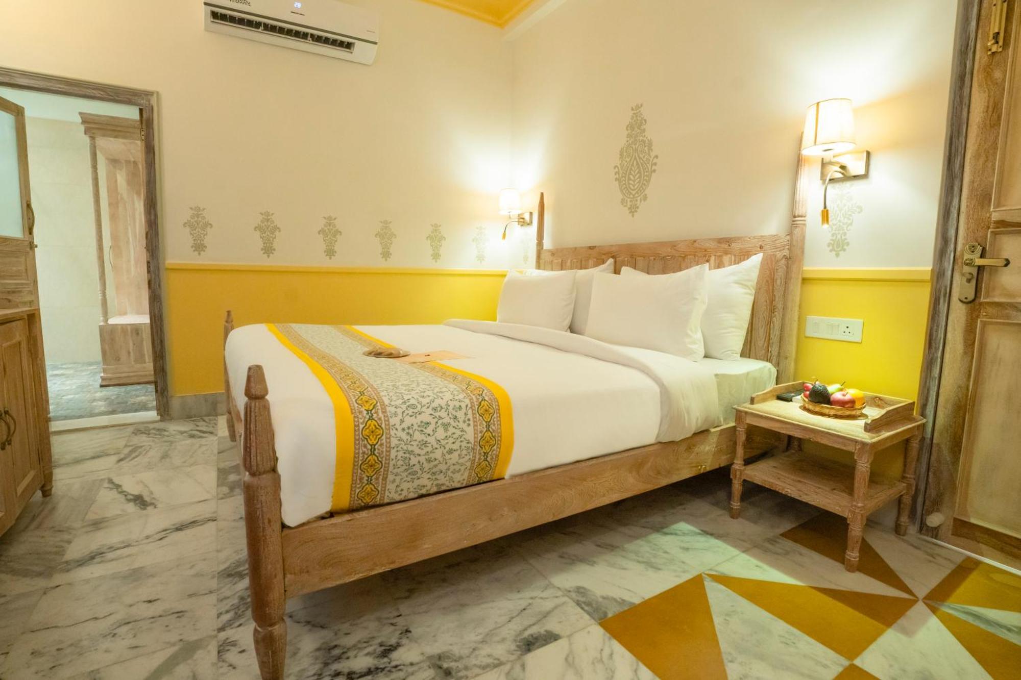Dev Mahal - A Boutique Heritage Hotel Jaipur Luaran gambar