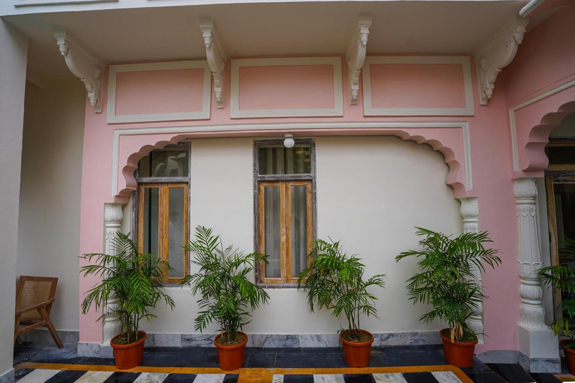 Dev Mahal - A Boutique Heritage Hotel Jaipur Luaran gambar