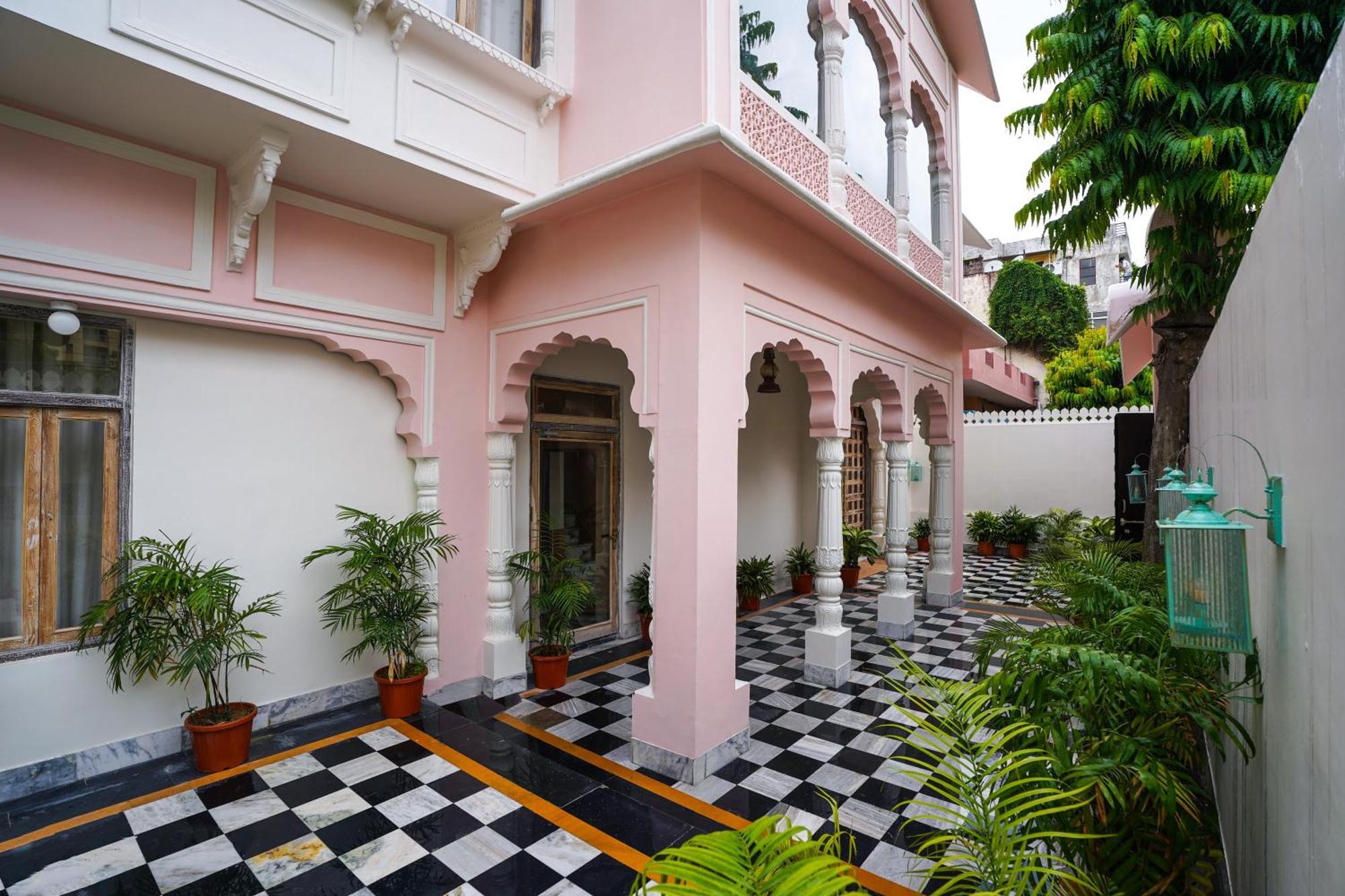Dev Mahal - A Boutique Heritage Hotel Jaipur Luaran gambar